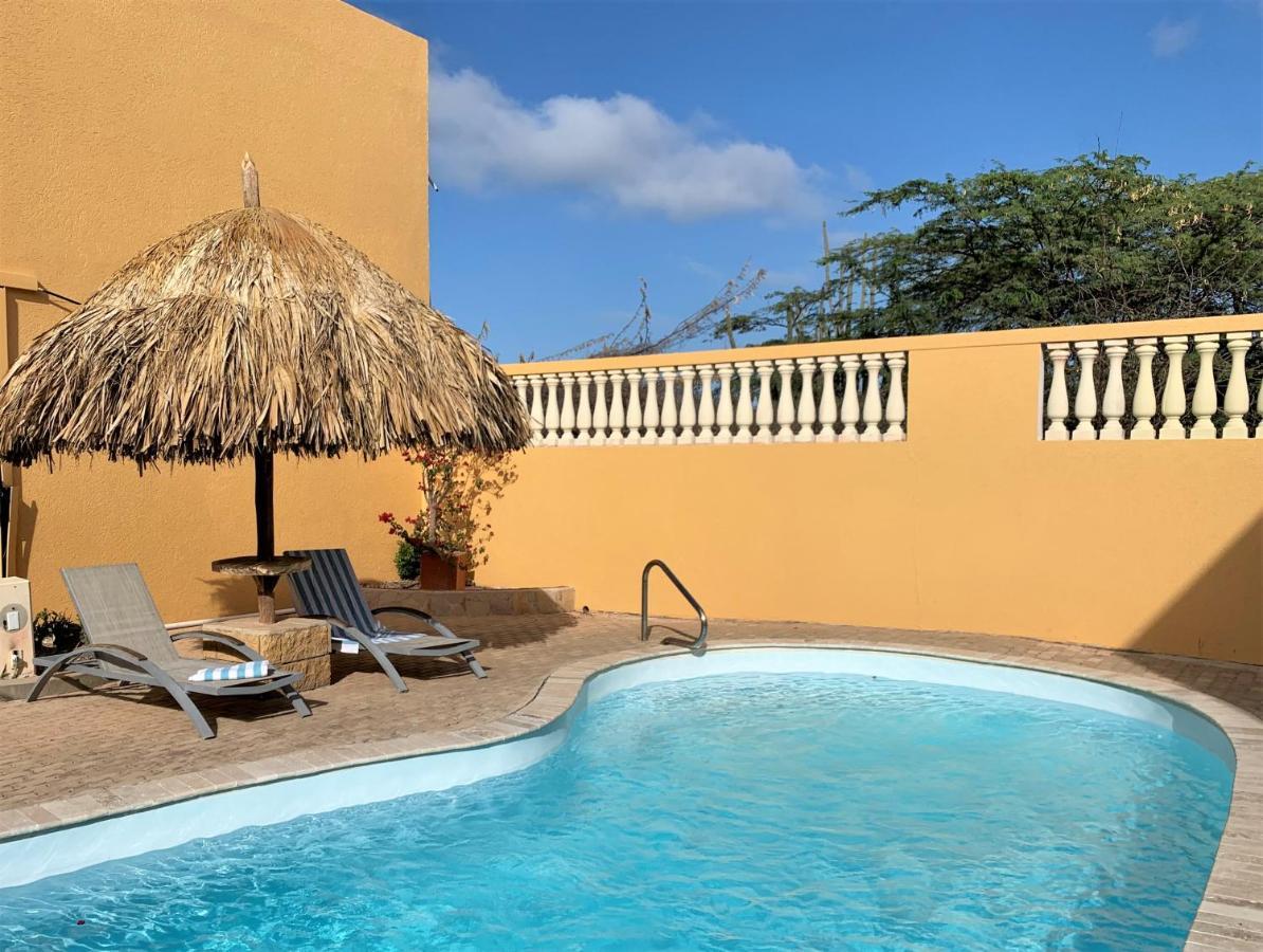 Montana Eco Resort Oranjestad Exterior foto