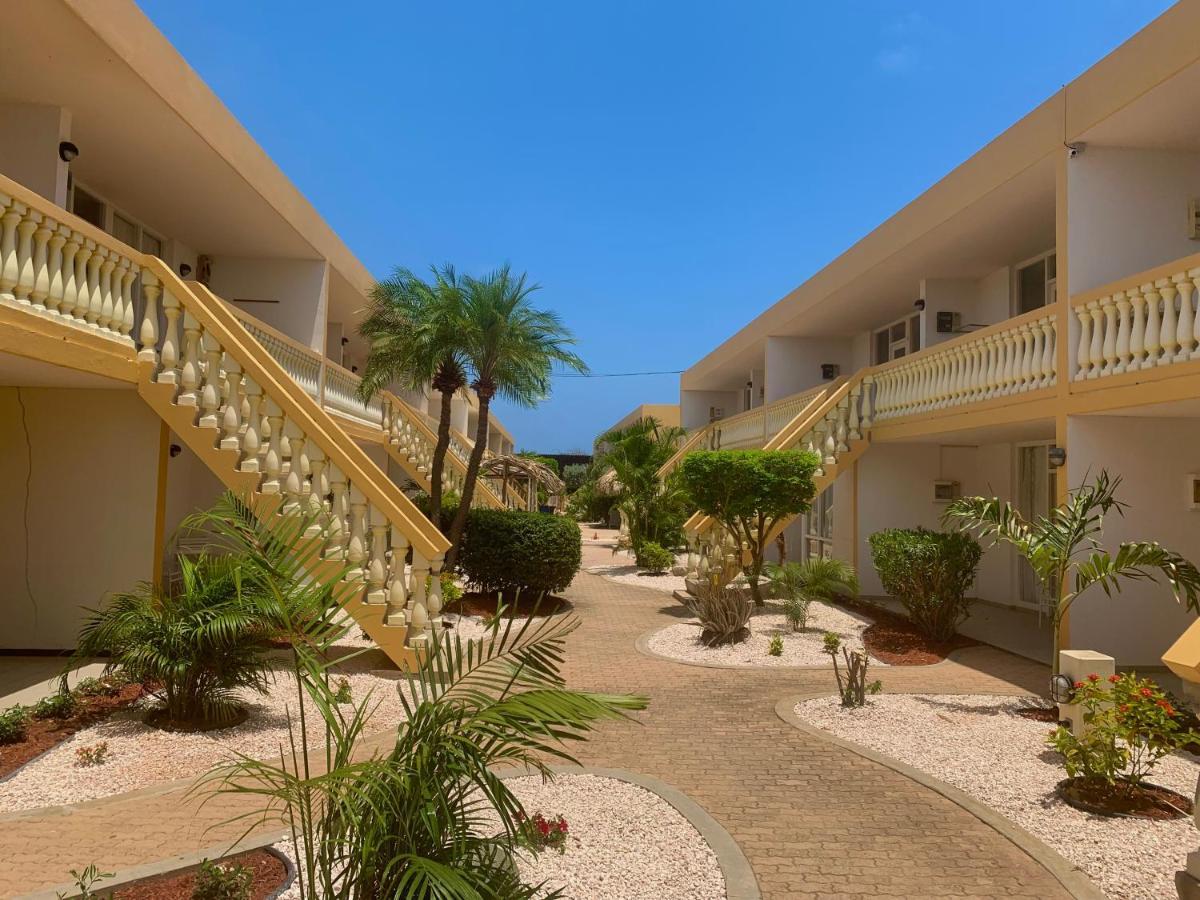 Montana Eco Resort Oranjestad Exterior foto